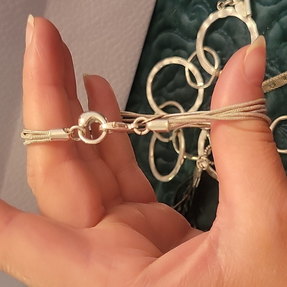 4 Bracelets - image 2